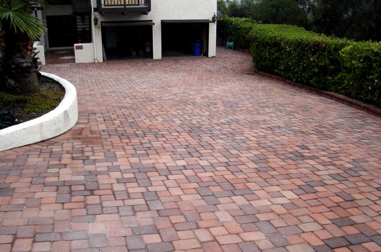 Custom Paver Work - Hardscape - Driveway
