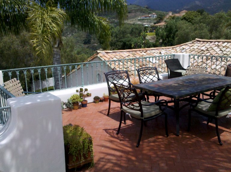 Custom Outdoor Patio, Hardscape & Iron Work, Brickwork, Brick Pavers, Exterior Patio, Commercial Construction