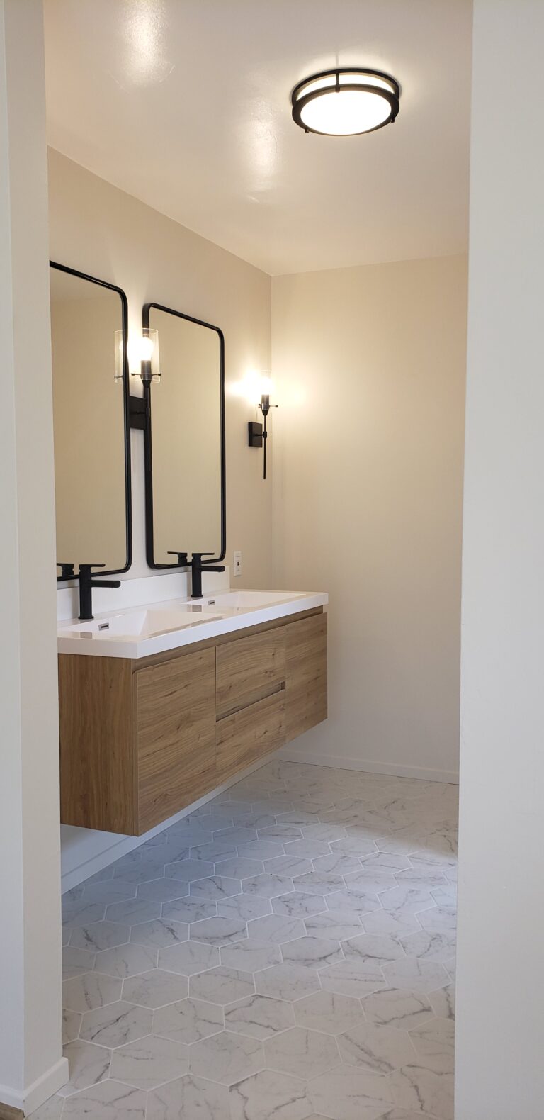 Double Sink - Floating Vanity, Bath Remodel